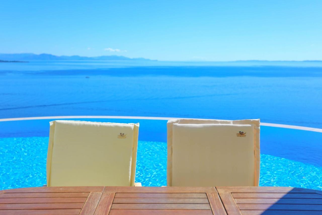 House On The Rocks Villa Katavolos Bagian luar foto